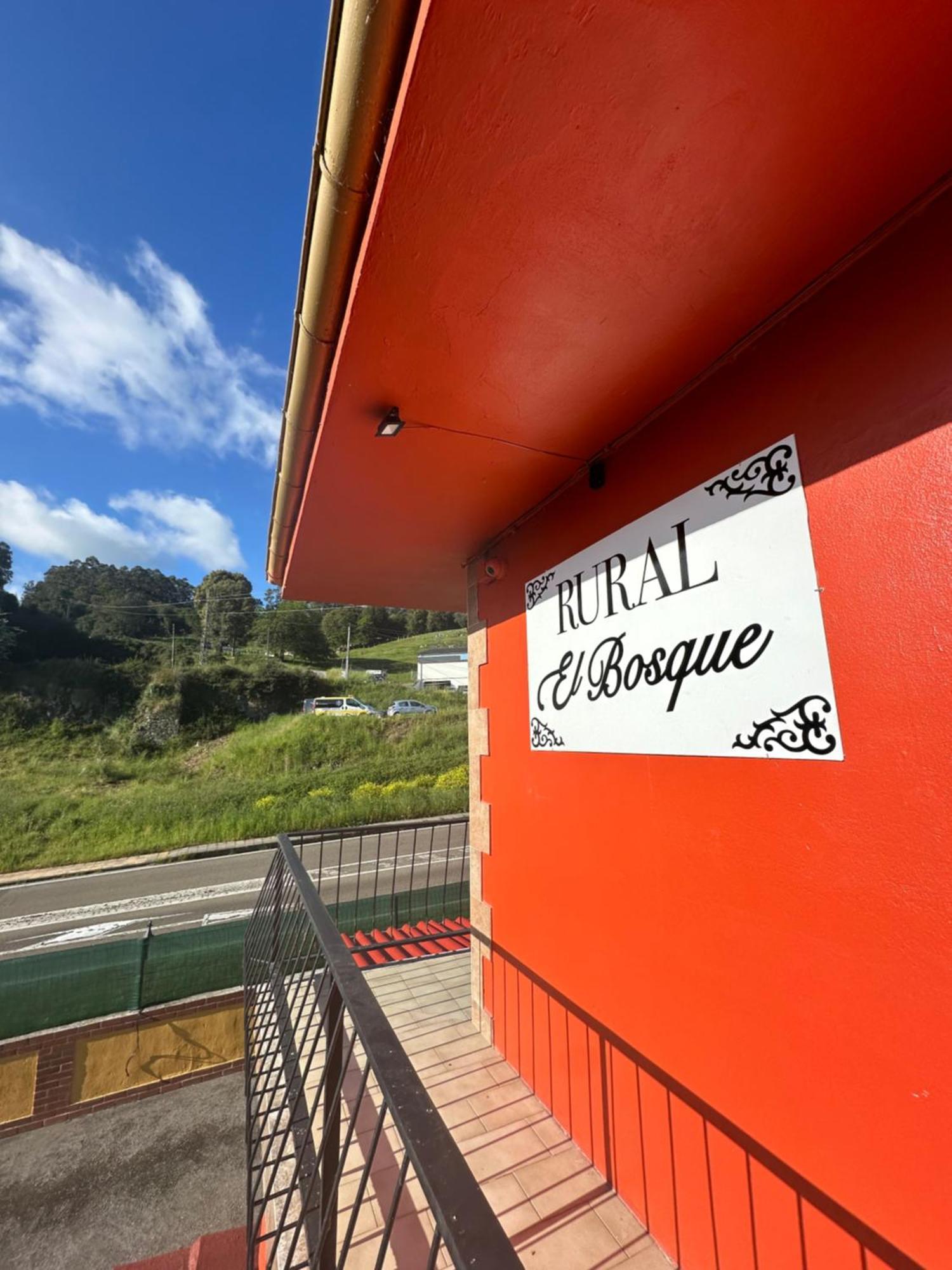 Rural El Bosque Guest House Entrambasaguas  ภายนอก รูปภาพ