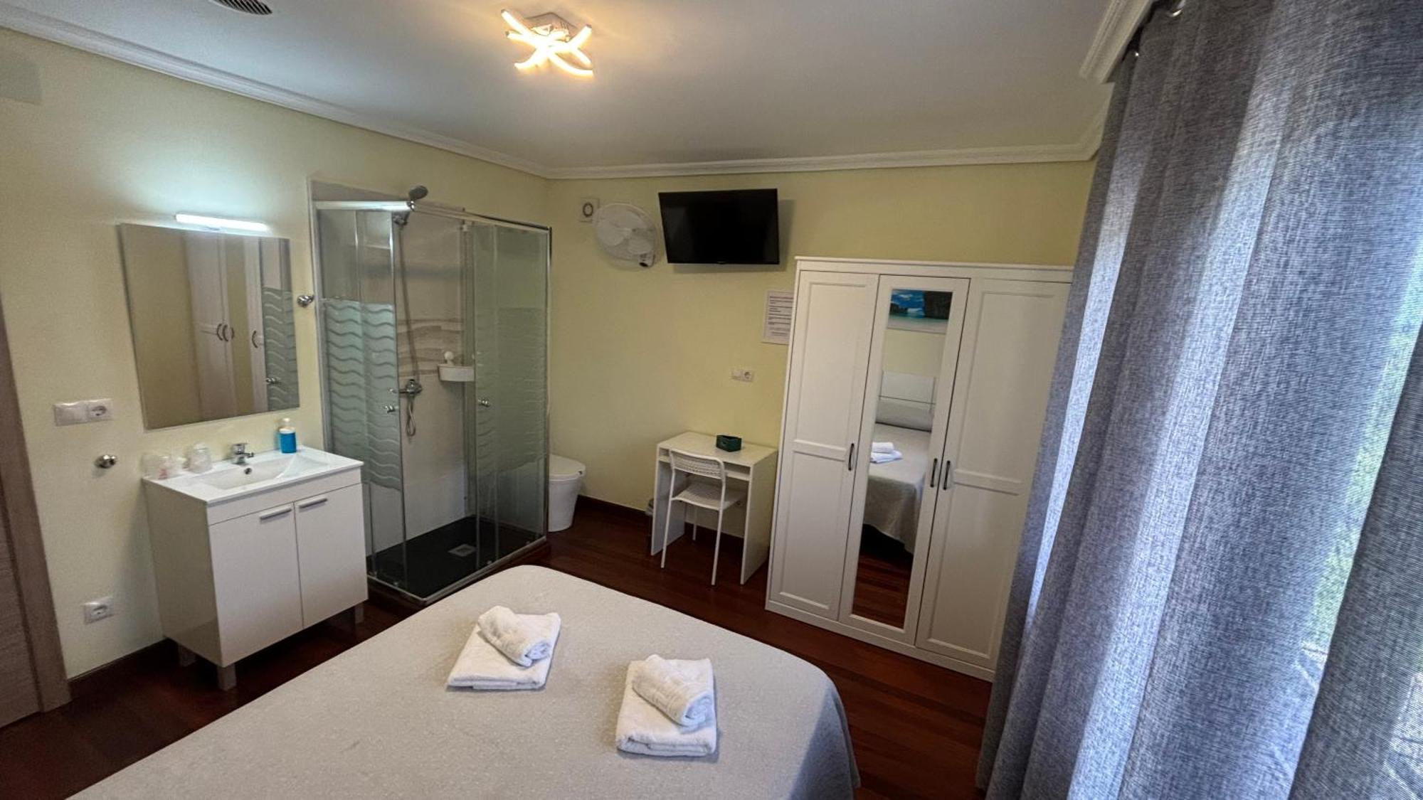 Rural El Bosque Guest House Entrambasaguas  ภายนอก รูปภาพ